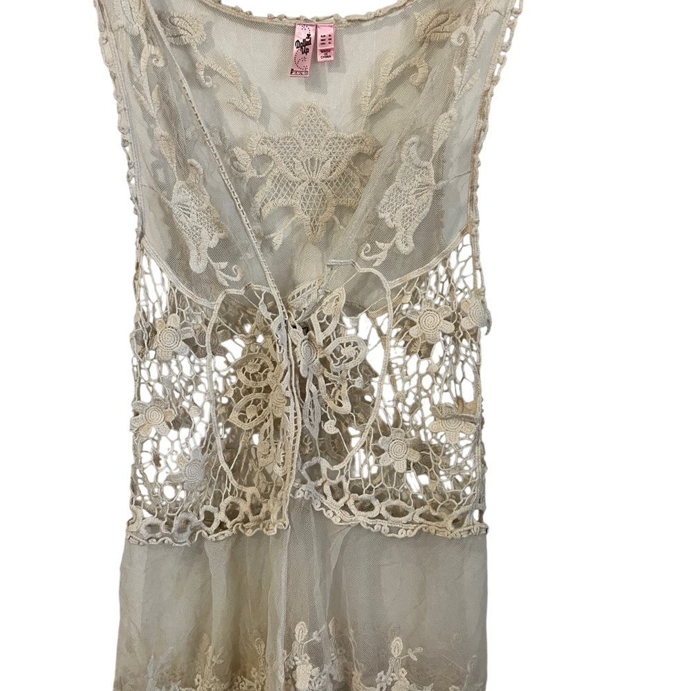 Lace Crochet Sleeveless Top